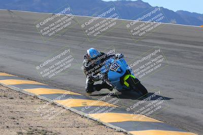 media/Dec-15-2023-Apex Assassins (Fri) [[91f19fb1c7]]/Trackday 1/Session 2 (Bowl)/